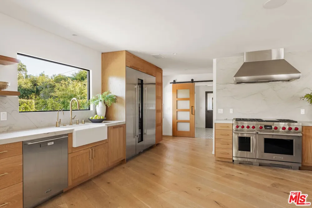 803 Country Club Drive Ojai, CA 93023