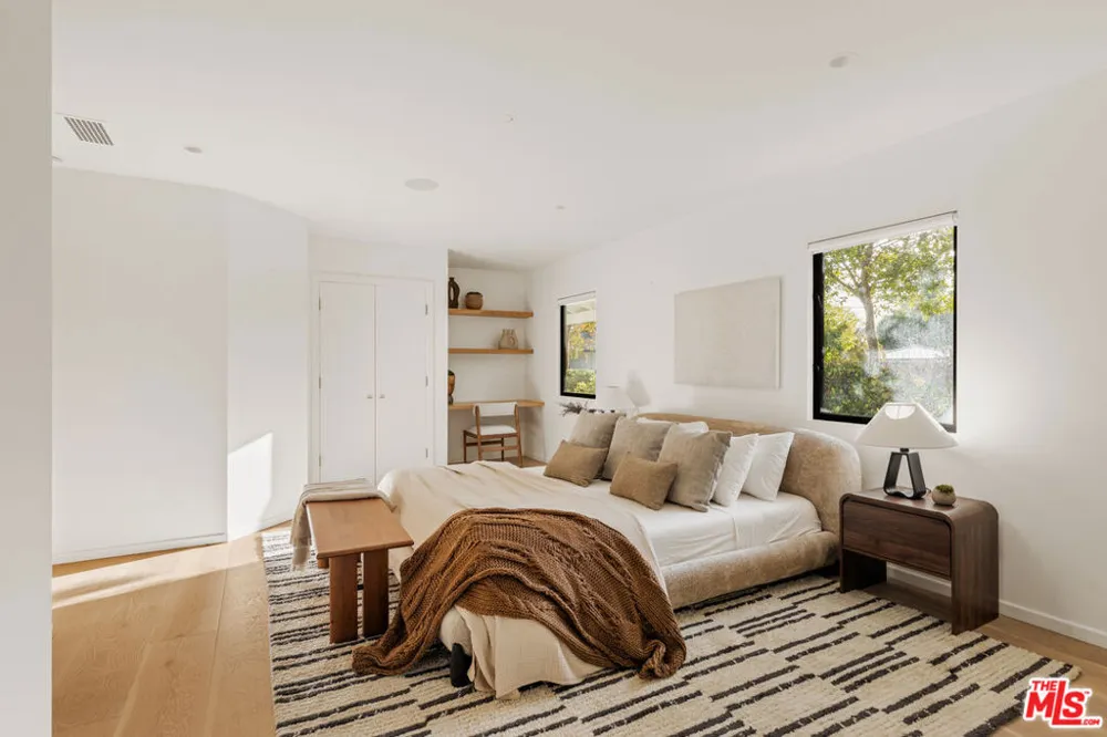 803 Country Club Drive Ojai, CA 93023