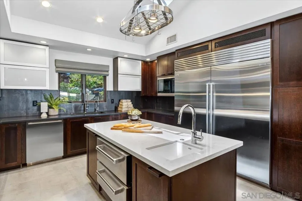 1769 Plum San Diego, CA 92106