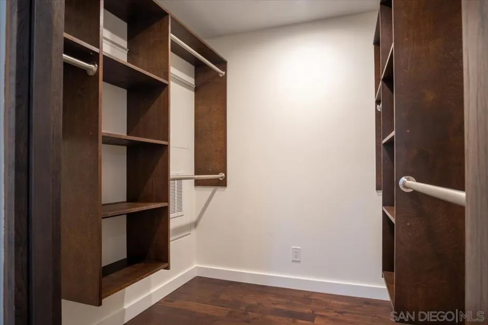 1769 Plum San Diego, CA 92106