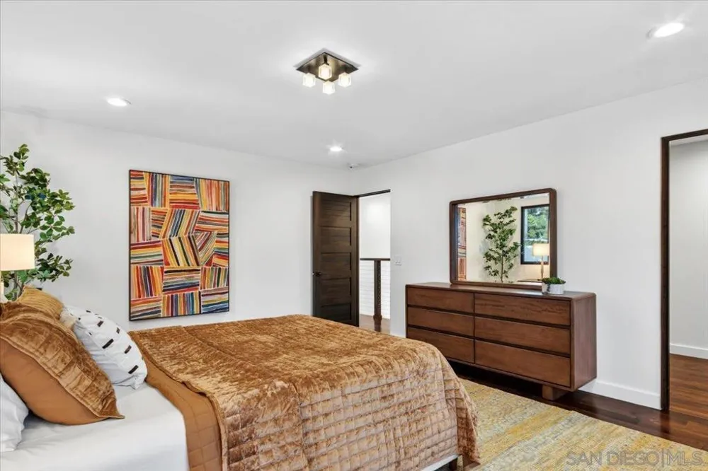 1769 Plum San Diego, CA 92106