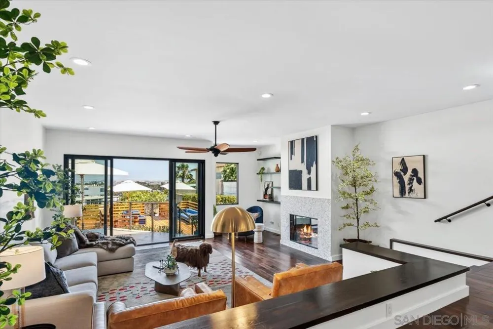 1769 Plum San Diego, CA 92106
