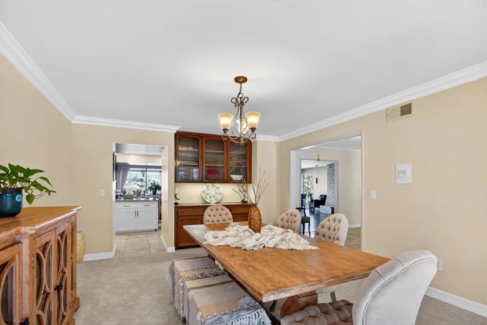 11330 Crazy Horse Dr Lakeside, CA 92040