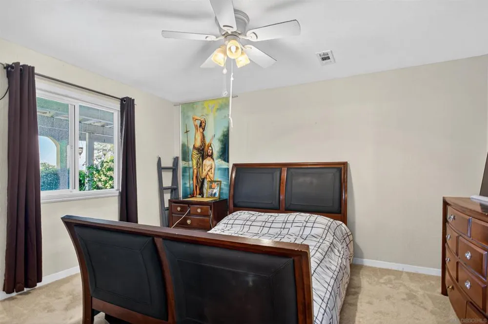 11330 Crazy Horse Dr Lakeside, CA 92040