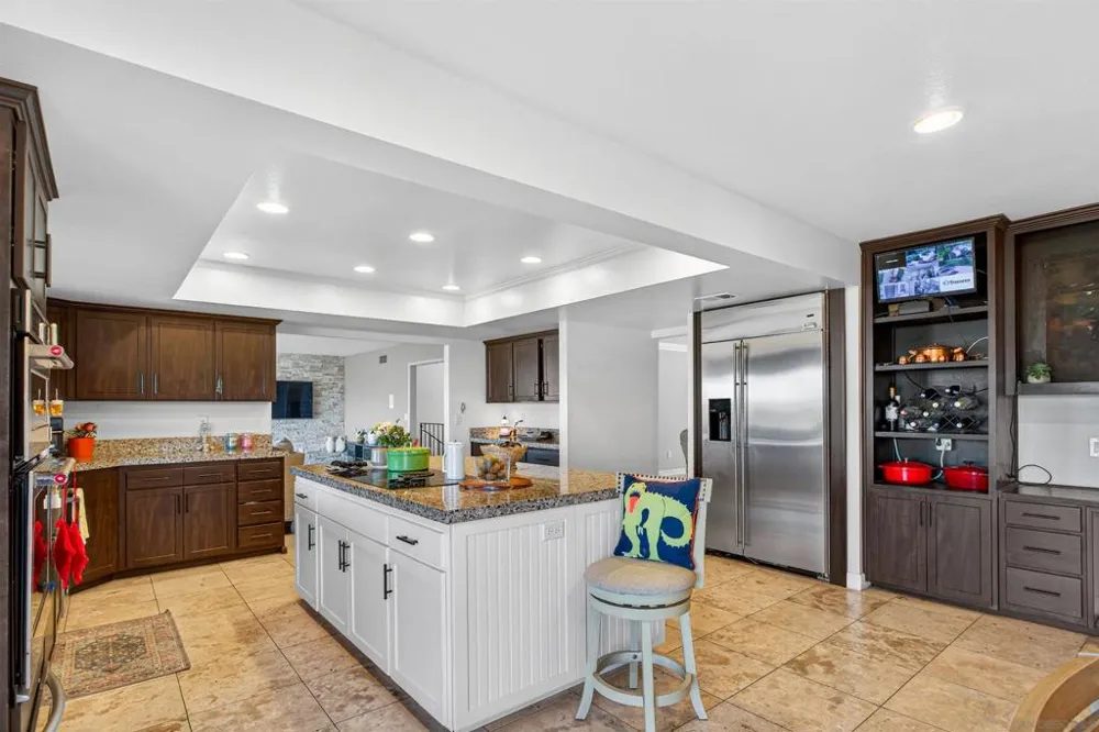 11330 Crazy Horse Dr Lakeside, CA 92040