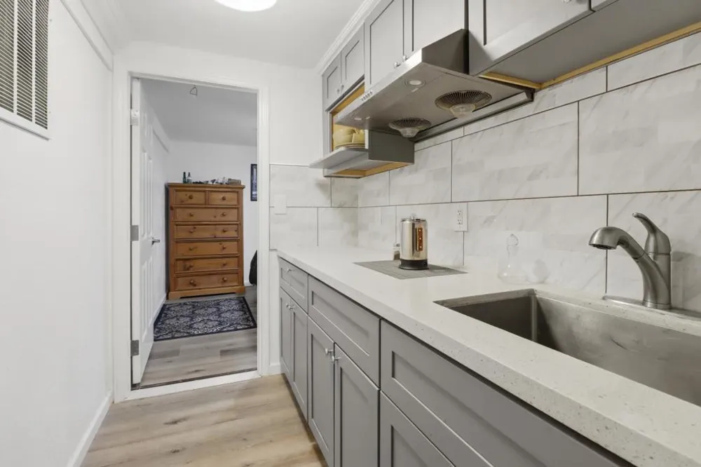 216 Rio Verde Street Daly City, CA 94014