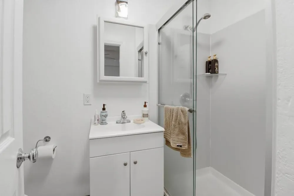 216 Rio Verde Street Daly City, CA 94014