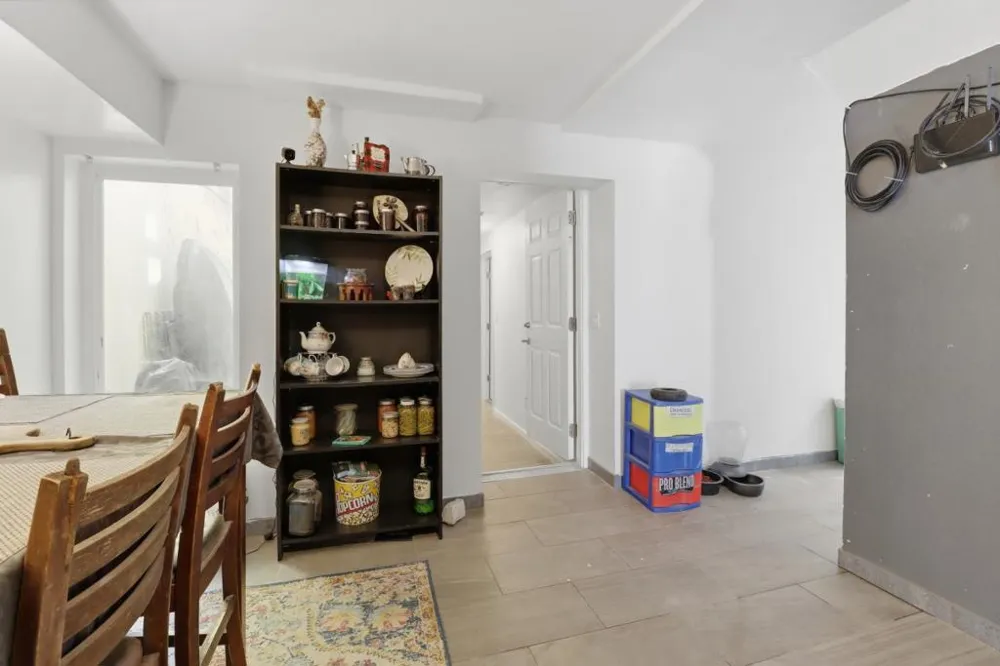 216 Rio Verde Street Daly City, CA 94014