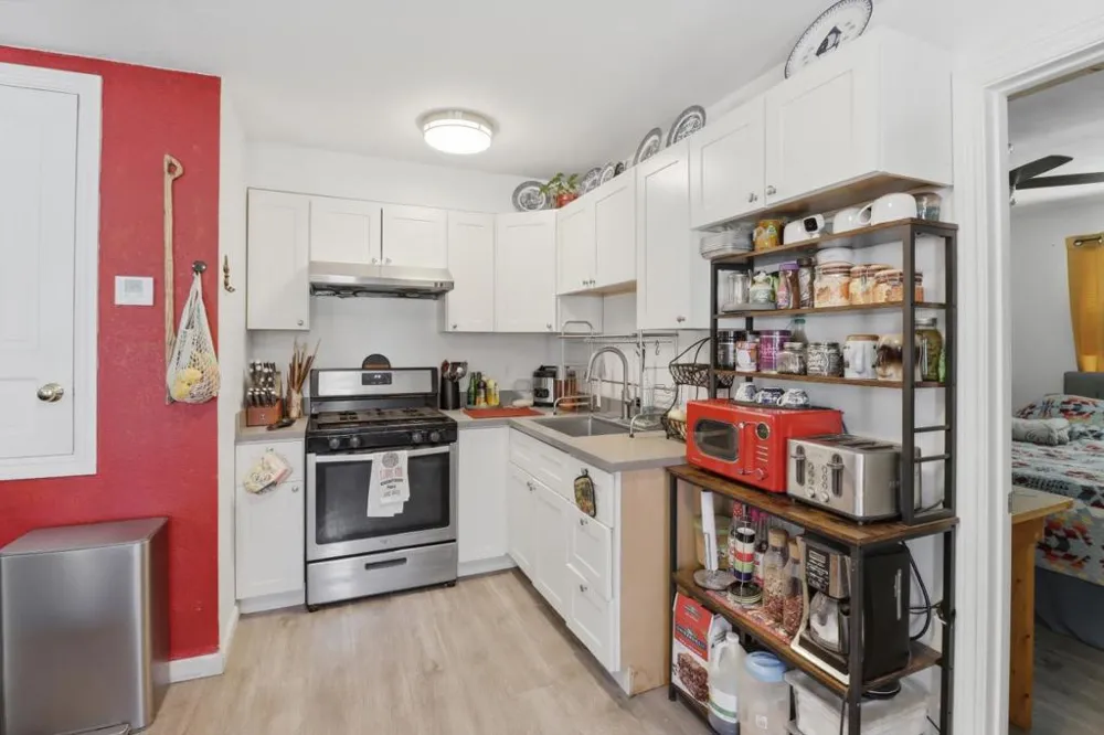 216 Rio Verde Street Daly City, CA 94014