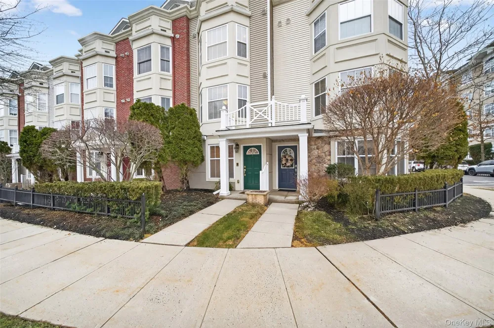 3 Harbor Pointe Drive Haverstraw, NY 10927