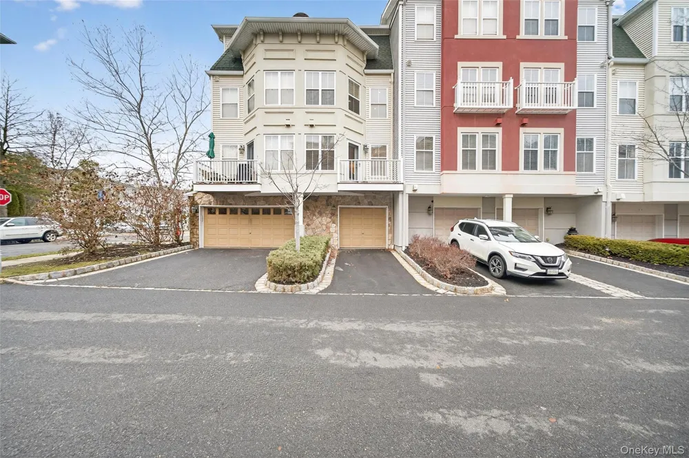 3 Harbor Pointe Drive Haverstraw, NY 10927