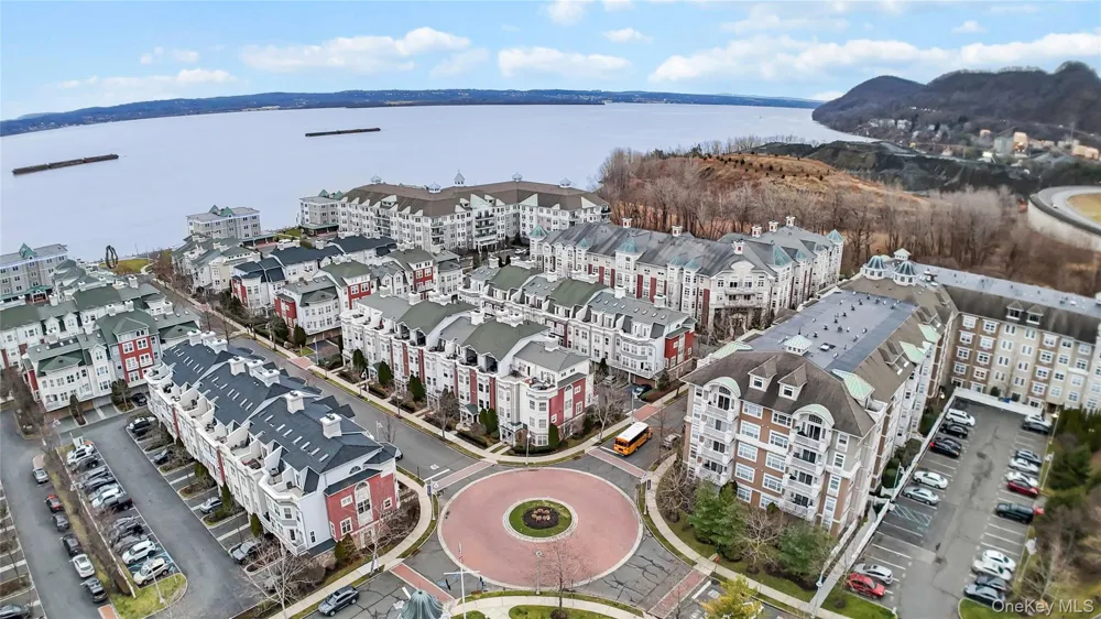 3 Harbor Pointe Drive Haverstraw, NY 10927