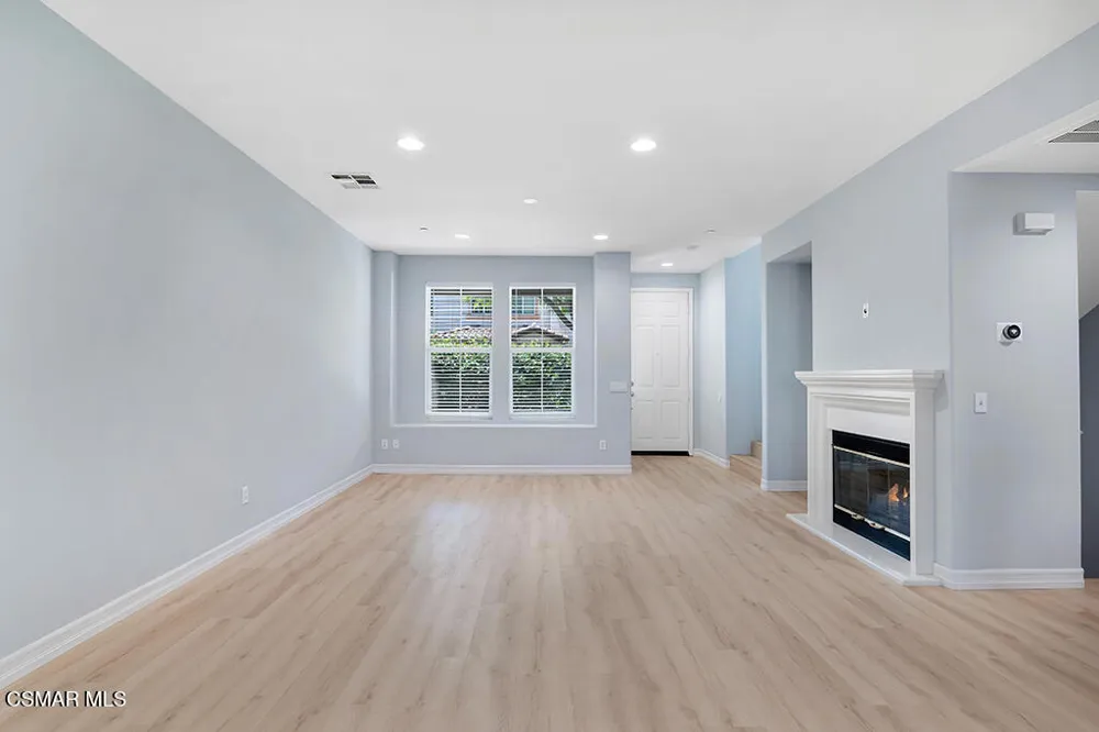 141 Via Aldea Newbury Park, CA 91320