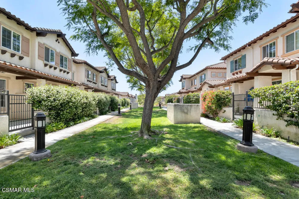 141 Via Aldea Newbury Park, CA 91320