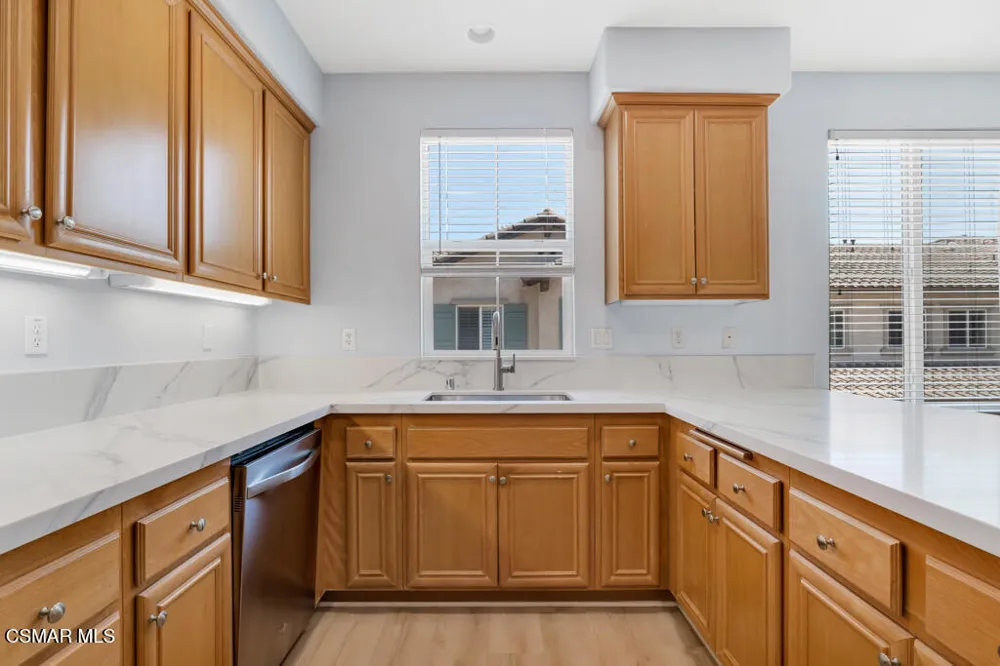 141 Via Aldea Newbury Park, CA 91320