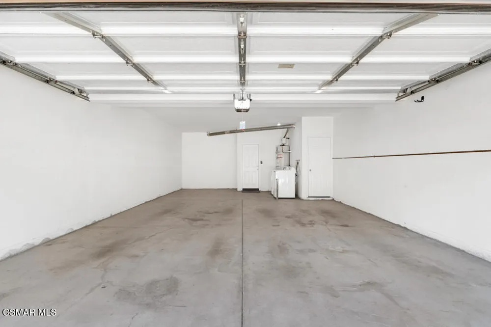141 Via Aldea Newbury Park, CA 91320