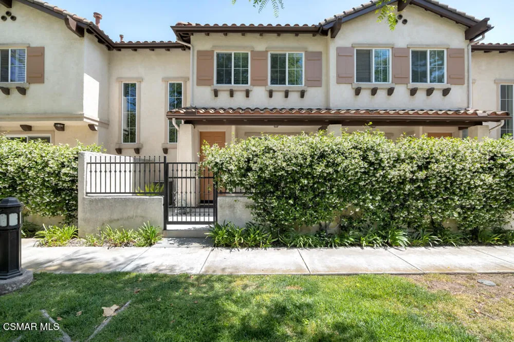141 Via Aldea Newbury Park, CA 91320