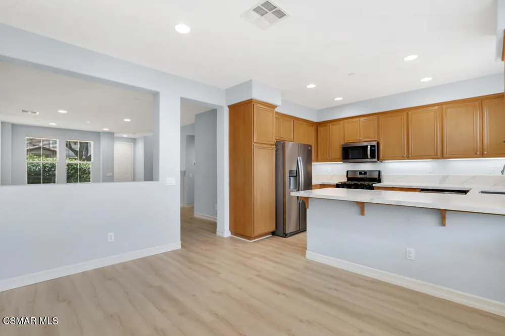 141 Via Aldea Newbury Park, CA 91320