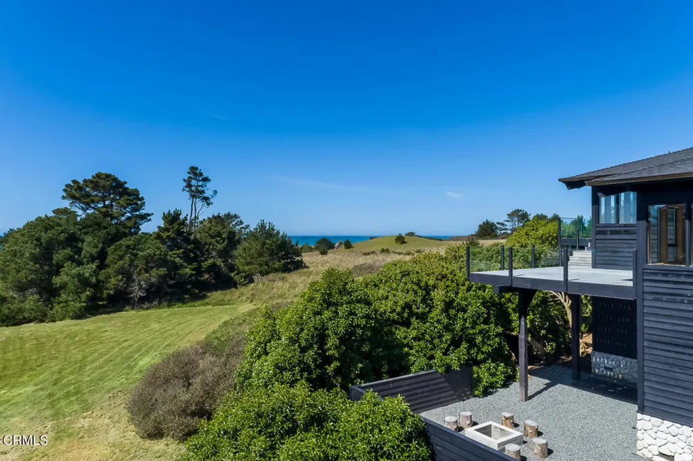 45460 Indian Shoals Road Mendocino, CA 95460