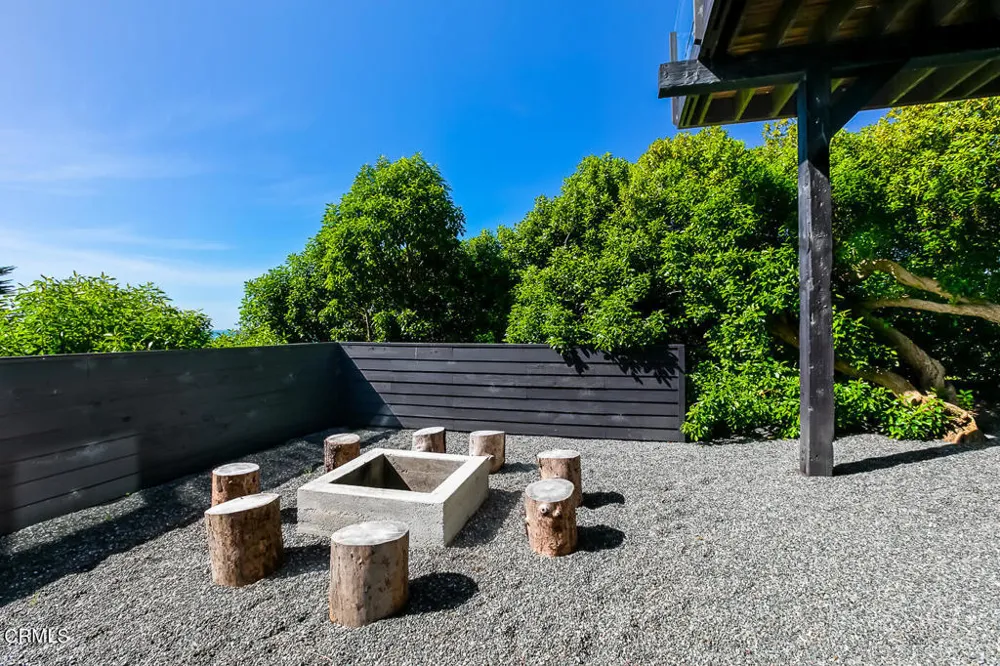 45460 Indian Shoals Road Mendocino, CA 95460