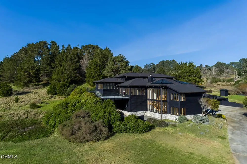 45460 Indian Shoals Road Mendocino, CA 95460