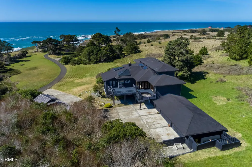 45460 Indian Shoals Road Mendocino, CA 95460