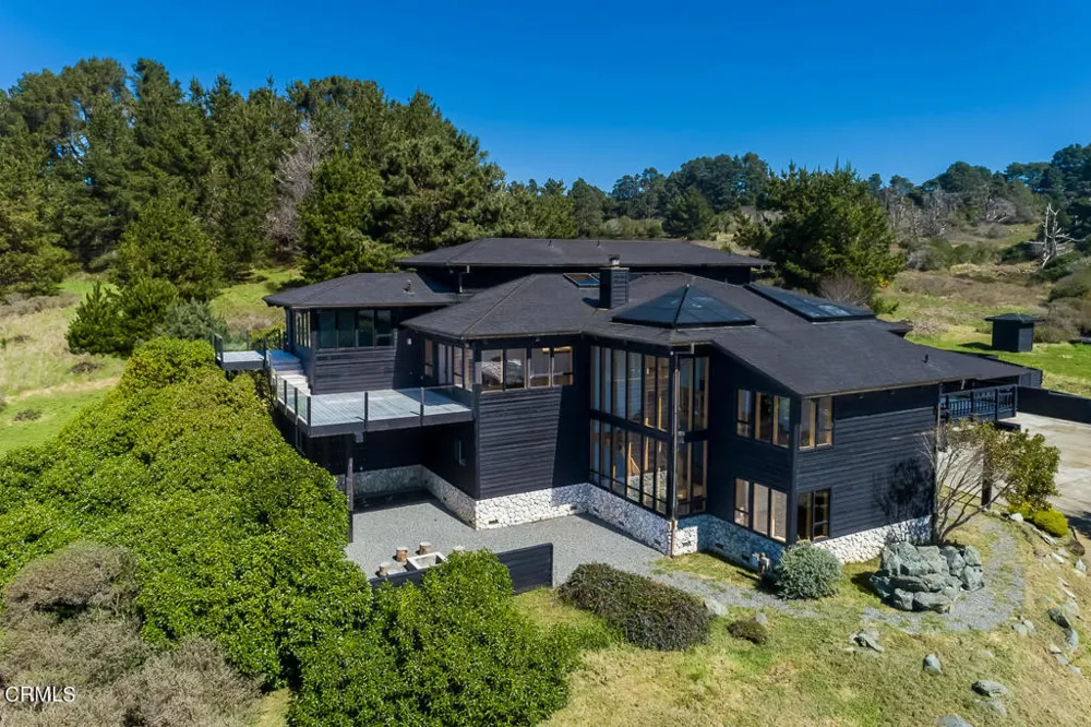 45460 Indian Shoals Road Mendocino, CA 95460