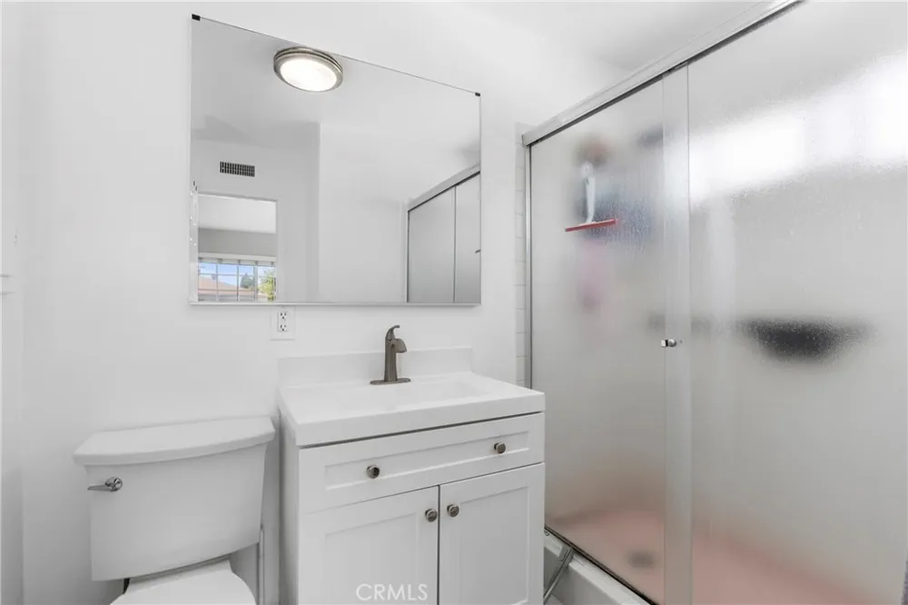 7689 Holder Buena Park, CA 90620