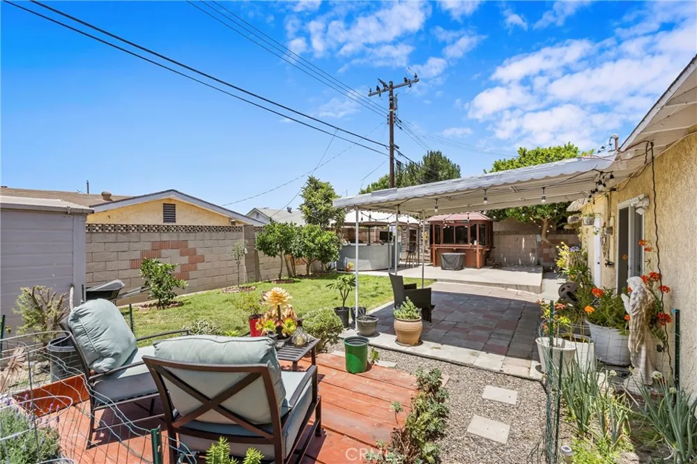 7689 Holder Buena Park, CA 90620