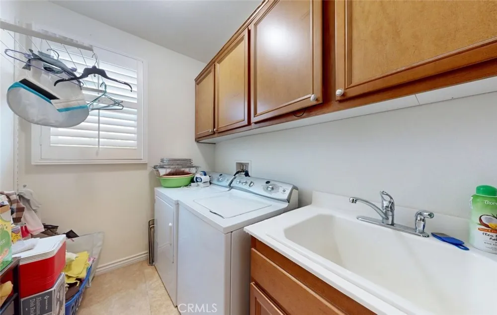 14518 Ithica Eastvale, CA 92880