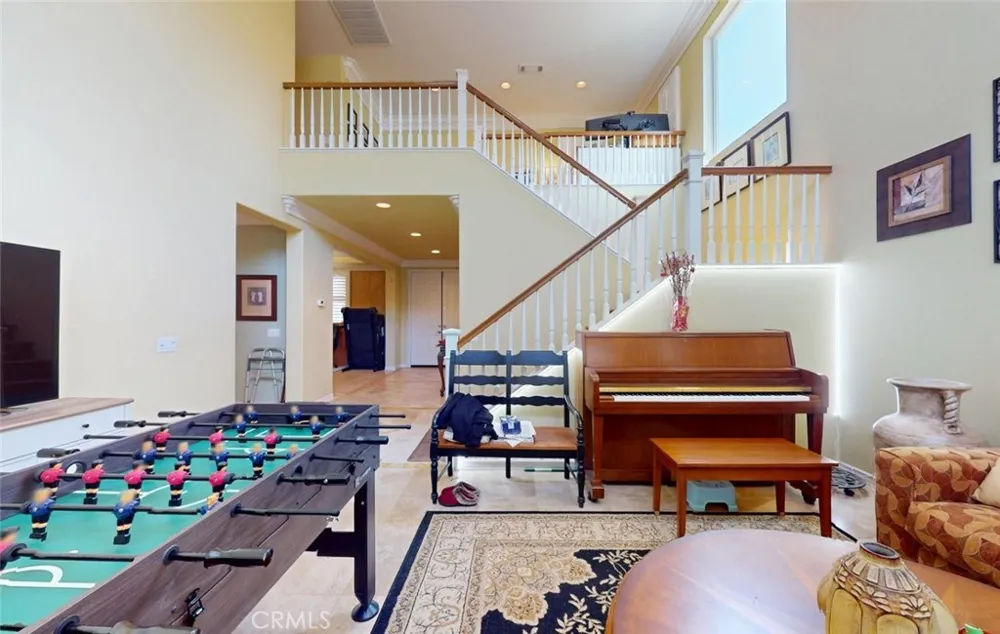 14518 Ithica Eastvale, CA 92880
