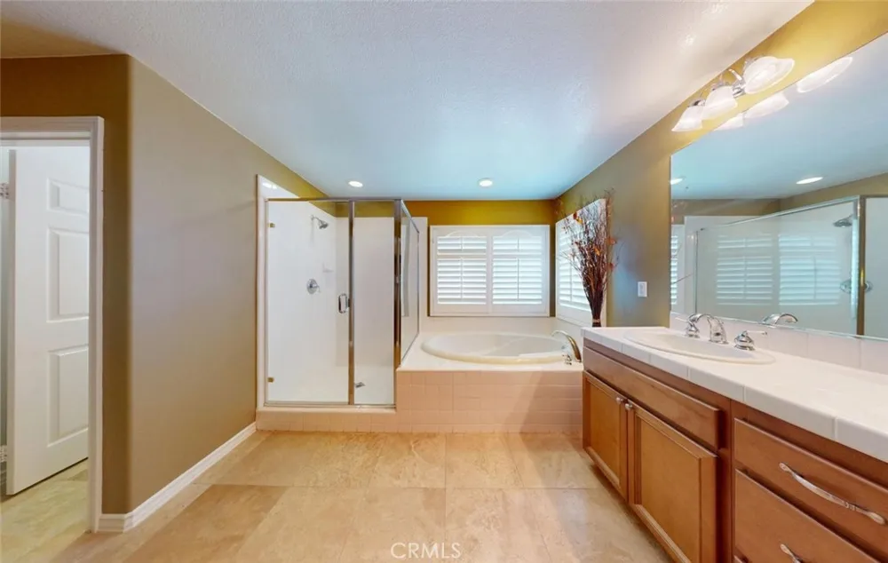 14518 Ithica Eastvale, CA 92880