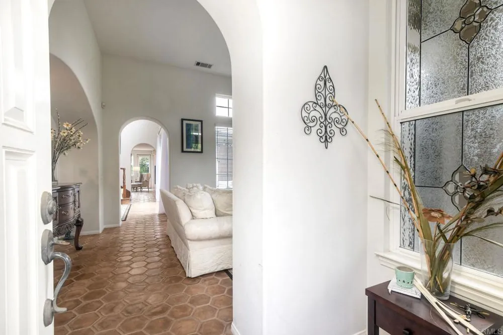 688 Cypress Hills Drive Encinitas, CA 92024