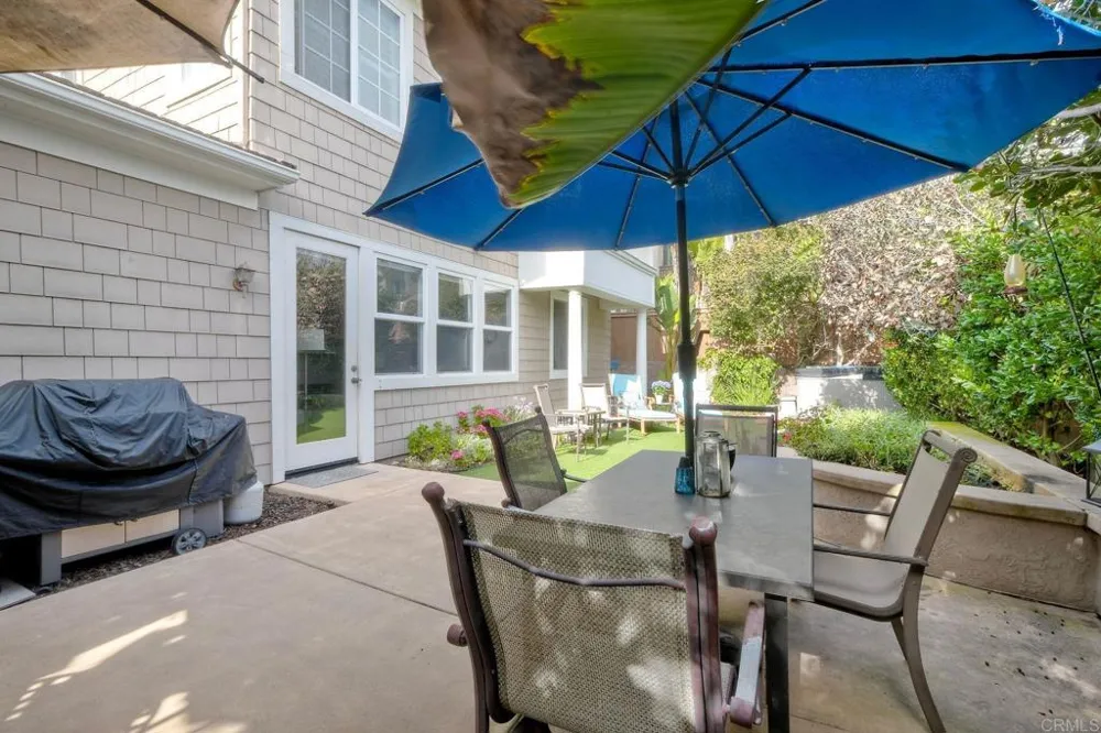 688 Cypress Hills Drive Encinitas, CA 92024