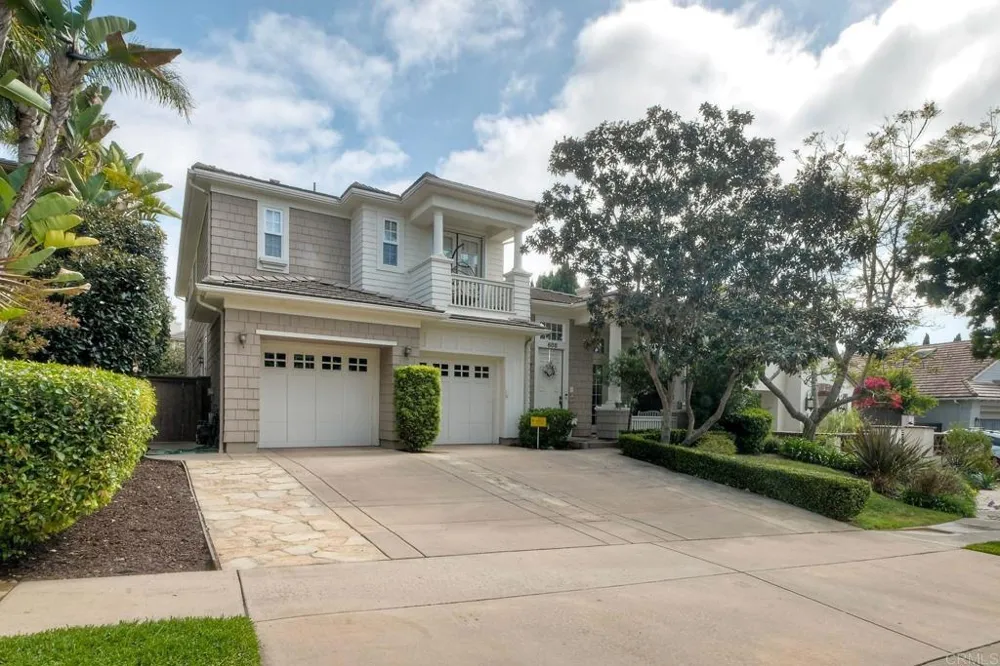 688 Cypress Hills Drive Encinitas, CA 92024