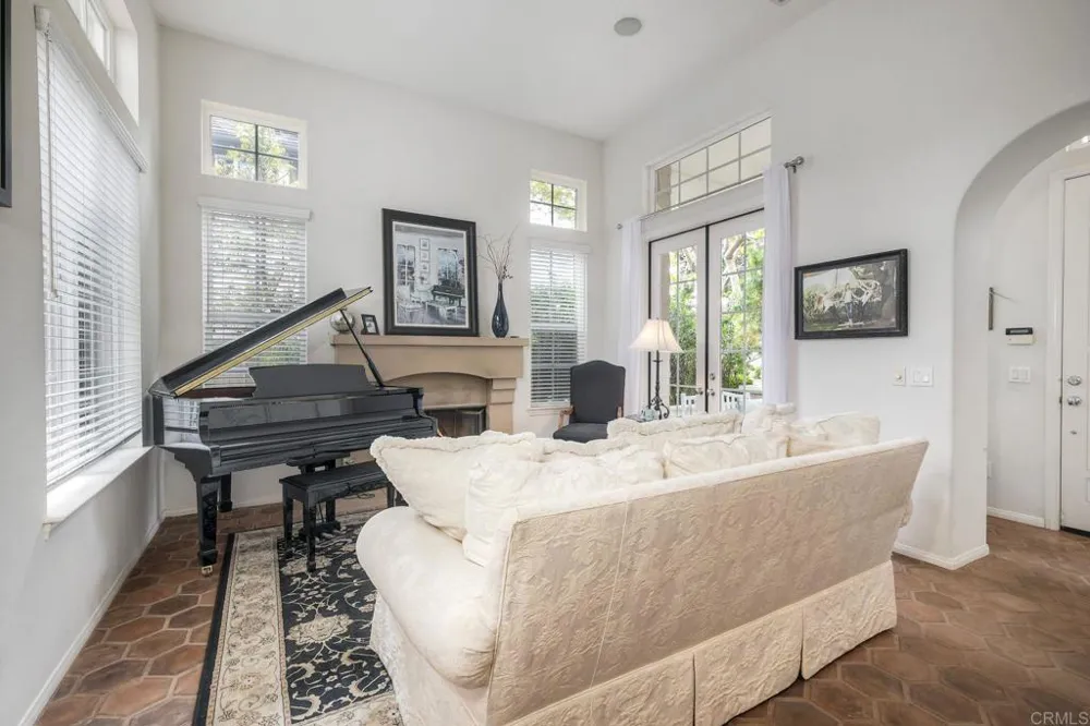 688 Cypress Hills Drive Encinitas, CA 92024