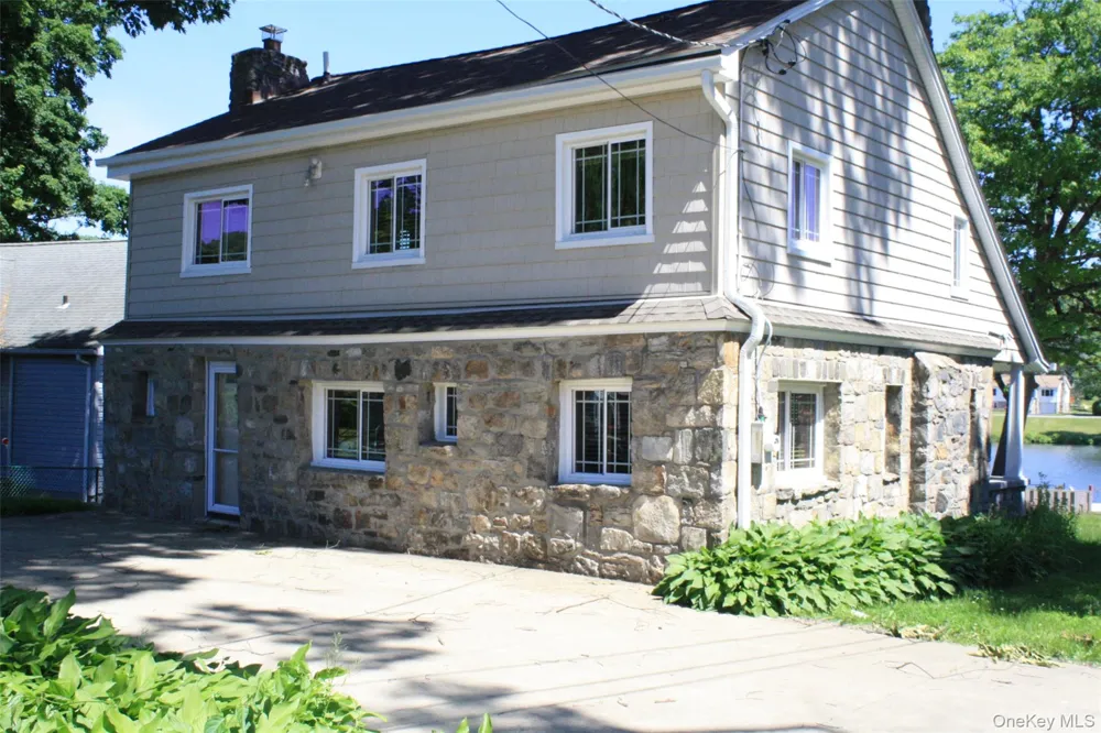 296 Lakeshore Drive E Carmel, NY 10512