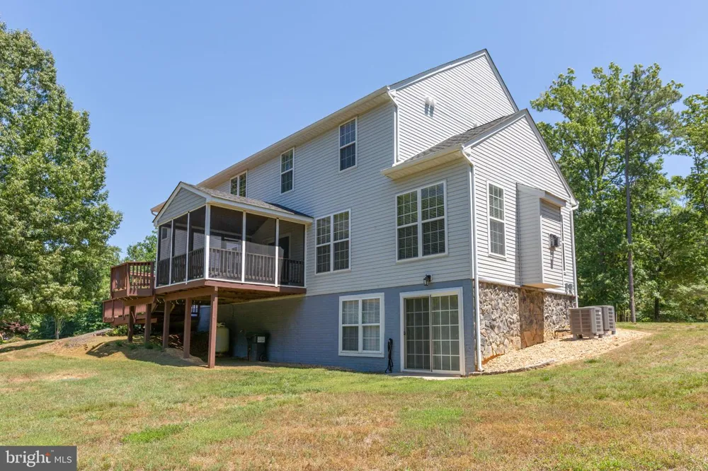 9206 SANDY BEACH LANE King George, VA 22485