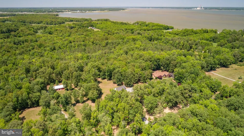 9206 SANDY BEACH LANE King George, VA 22485