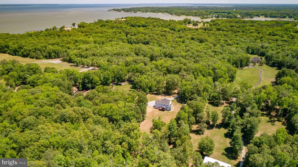 9206 SANDY BEACH LANE King George, VA 22485