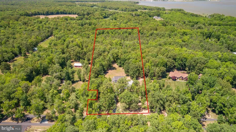 9206 SANDY BEACH LANE King George, VA 22485