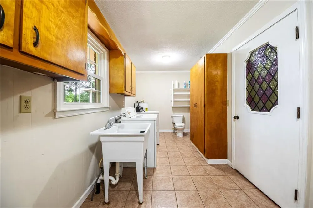 451 Toms Creek Road Martin, GA 30557