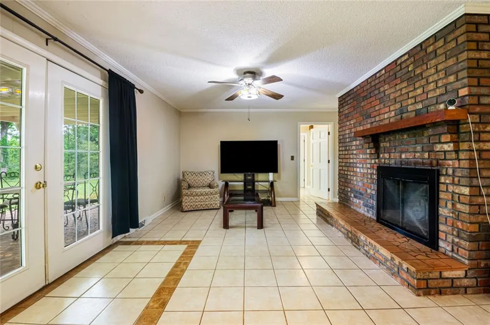 451 Toms Creek Road Martin, GA 30557