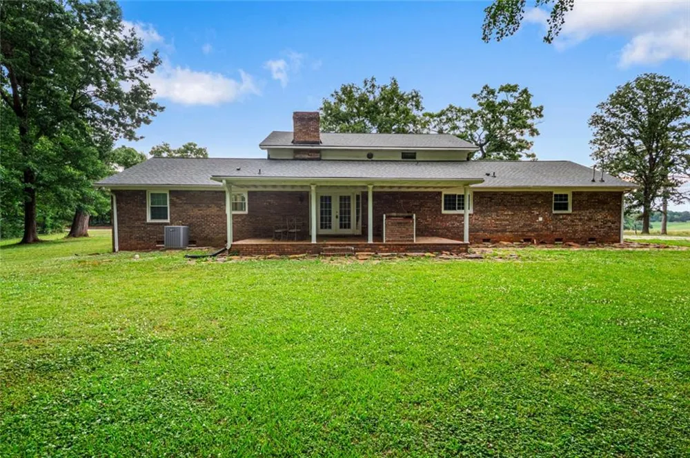 451 Toms Creek Road Martin, GA 30557