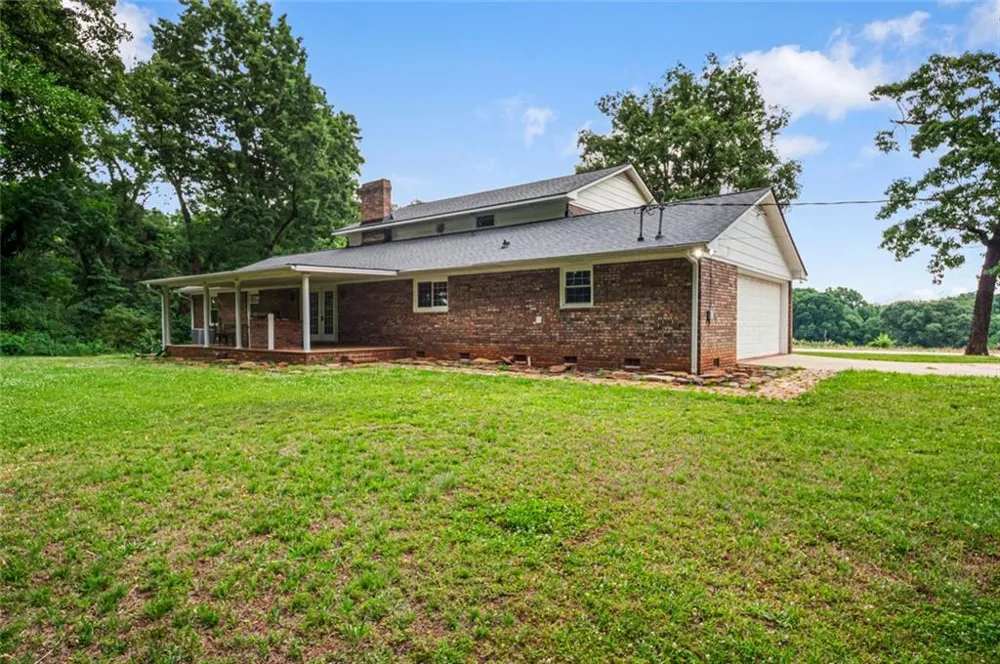 451 Toms Creek Road Martin, GA 30557