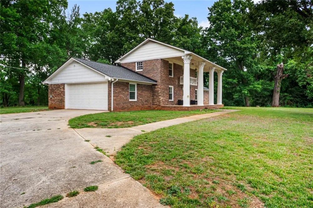 451 Toms Creek Road Martin, GA 30557