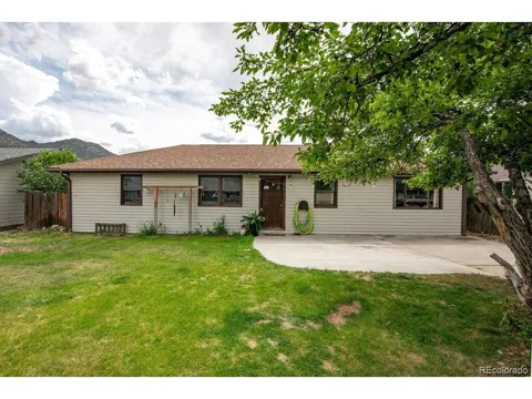 124 Dartmouth Drive