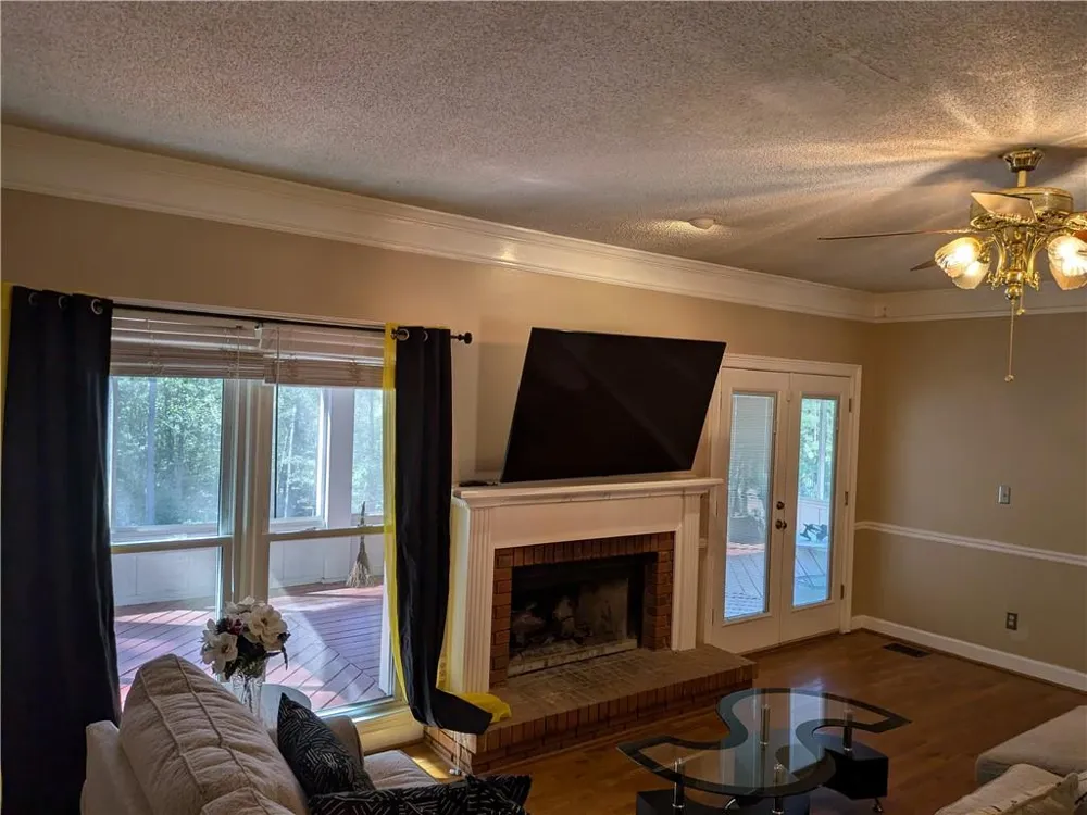 4401 Riverlake Way Snellville, GA 30039