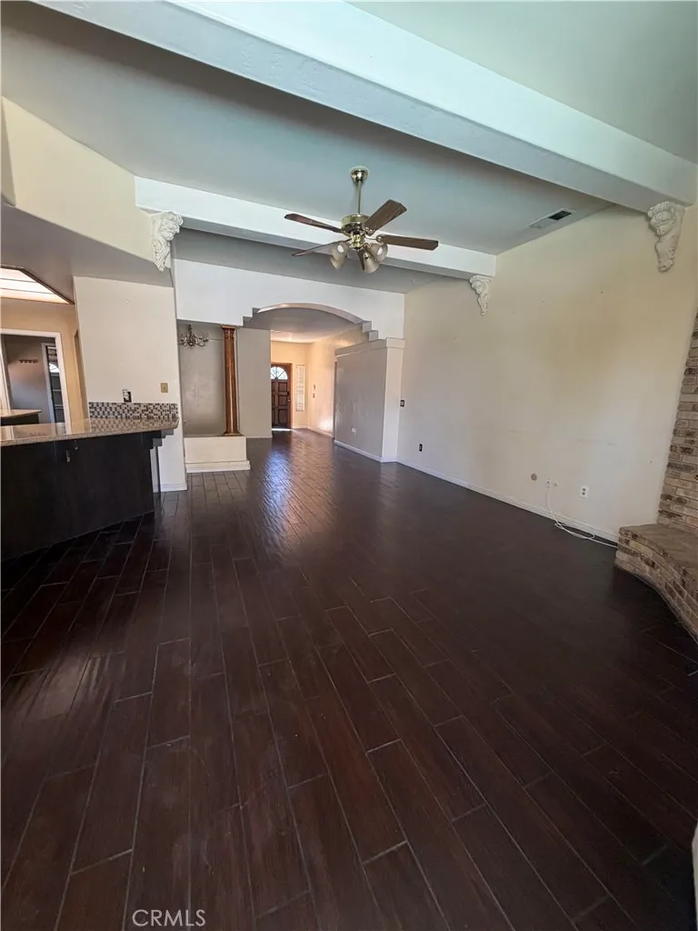 3005 Green Mountain Bakersfield, CA 93312