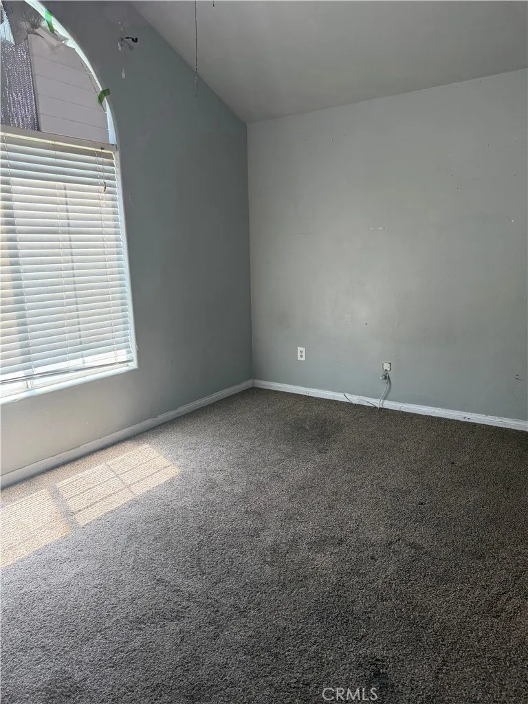 3005 Green Mountain Bakersfield, CA 93312